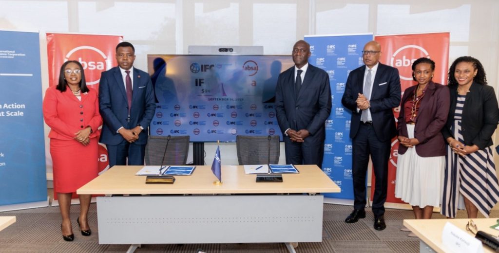IFC Partners Absa and Complete Farmer to Expand Farm Finance 1 IFC, Absa Bank Ghana and Complete Farmer partnership to expand agricultural finance in Ghana.